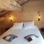 招待所 Aux Fermes De La Croix, Maison D'hotes,