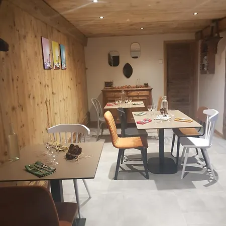 Aux Fermes De La Croix, Maison D'hotes, * Hauteluce