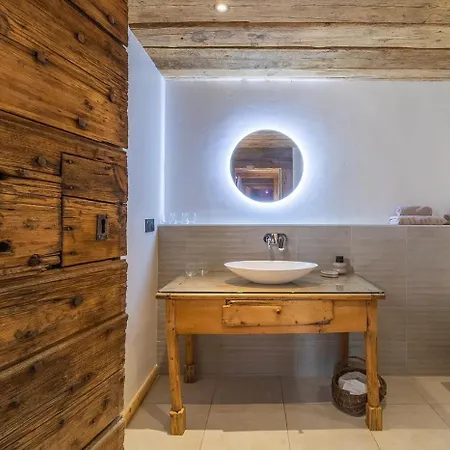 Penzion Aux Fermes De La Croix, Maison D'hotes, *