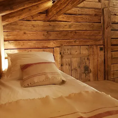 Guest house Aux Fermes De La Croix, Maison D'hotes, Hauteluce