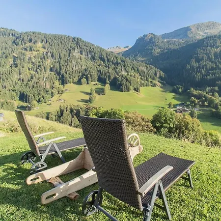 Penzion Aux Fermes De La Croix, Maison D'hotes,